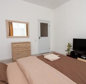 Ternopil Apartment | Центр. Хмельницького 6а. 2 кімнати.