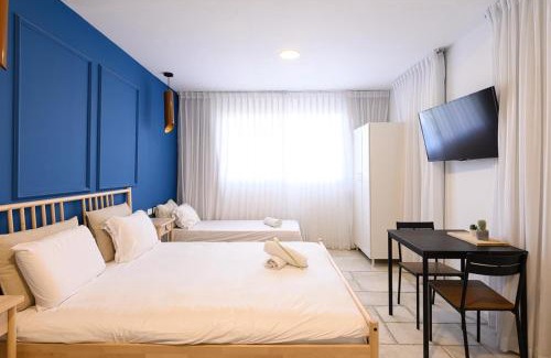 Neve Zohar Apartment | זוהר על הים - ווילה ו-3 חדרי סטודיו מהממים עם בריכה בנווה זוהר