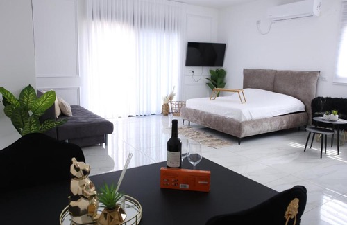 Peqiin Hadasha House | סוויטות נוף שקיעה