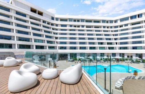 Eilat Apartment | סוויטות עם נוף וצמודות לים במתחם SeaSide היוקרתי עם בריכה - By SEAELO EILAT