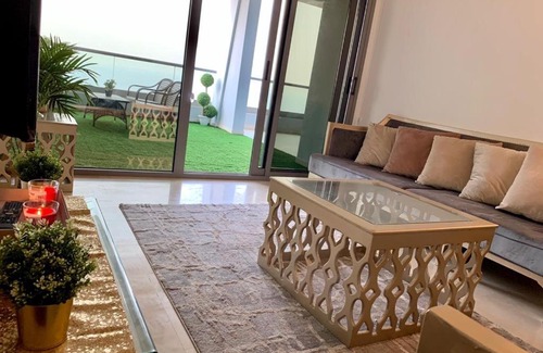 Ash Shati Apartment | اجنحة ابراج داماك DAMAC Suites
