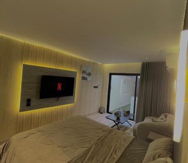 Riyadh Apartment | استديو جميل مع جلسة خارجية