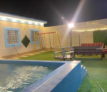 Al Riyadh Ski Chalet | استراحة رفاه قسمين