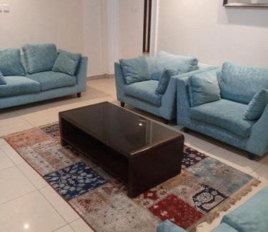 Taif Apartment | اللؤلؤة النرجسية للشقق المخدومة alluluah alnarjisih lilshuqaq almakhdumih