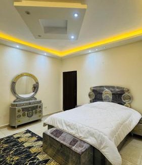 Shurtah al-Dakhlah Apartment | باسم