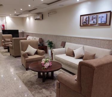 Buraydah Apartment | داركم 2 للشقق المخدومة - اقتصادى
