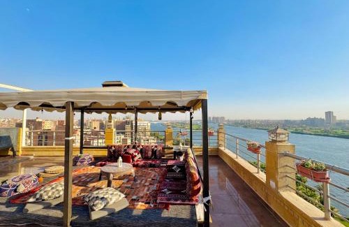 Shurtah al-Dakhlah Apartment | روف 3 غرف بإطلاله كاملة علي النيل