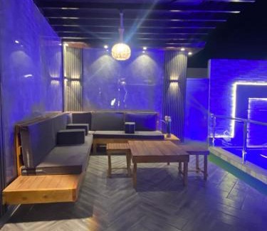 Al Kura Ski Chalet | شالية ميرال 2