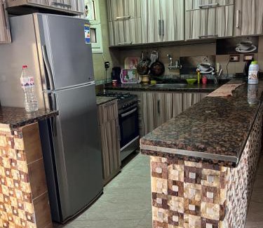 Al-Muntazah Apartment | شاليه بالمعمورة الشاطئ عالبحر