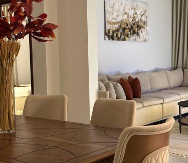 Jeddah Apartment | شقة الفخامة 2