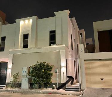 Riyadh Apartment | شقة بثلاث غرف نوم ودخول ذكي