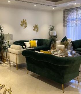 Riyadh Apartment | شقة غرفتين نوم وصالة وحديقة خارجية