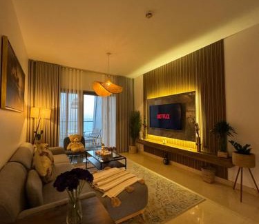 Ash Shati Apartment | شقة فاخرة بإطلالة بحرية كاملة