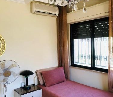 Al Jubeiha Apartment | شقة فاخرة مفروشة للايجار