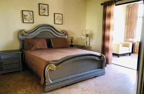 Al Jubeiha Apartment | شقة فاخرة مفروشة للايجار