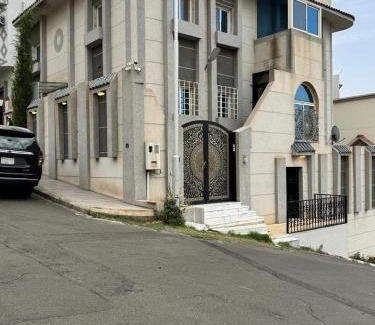 Abha Apartment | شقة فاخرة ومستقلة جديدة
