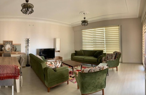 Trabzon Apartment | شقة في يومرا طرابزون- شقق الصقر الذهبي