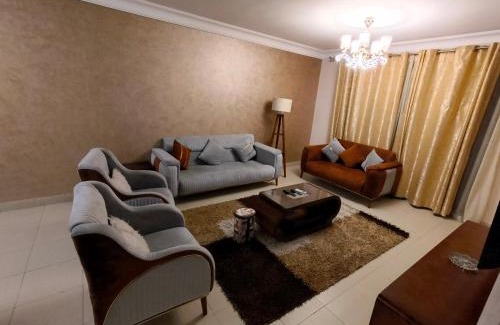 Nasr City Apartment | شقة مستوى فندقى شارع انور المفتى 113 للعائلات فقط