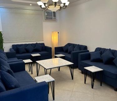 Riyadh Apartment | شقة مودرن من أربع غرف نوم وصالة ومجلس تفتح غرف النوم حسب عدد النزلاء