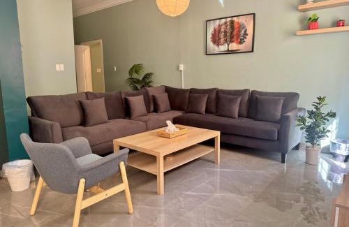 Dammam Apartment | شقة 5 ثلاث غرف نوم بطابع فخم