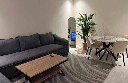 Sari Street Apartment | شقة3 غرف نوم في حي الروضة