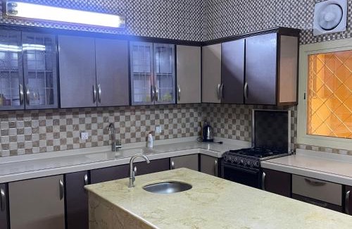 Taif Apartment | شقه اربع غرف الطائف بالحلقة الشرقية حي الروضه