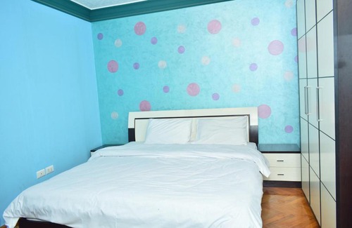 Al Duqqi Apartment | شقه 15