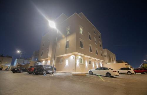 Riyadh Apartment | شقه 7فاخره ثلاث غرف نوم وجلسه خارجيه