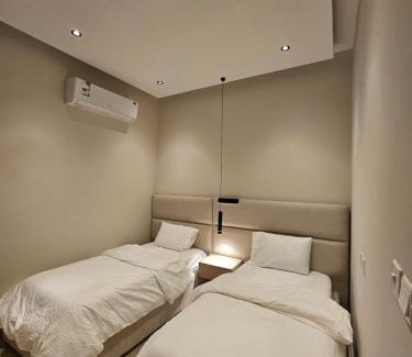 Riyadh Apartment | شقه2 فاخره ثلاث غرف نوم بالامكان توسعتها ل اربع غرف نوم