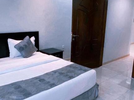 Taif Apartment | عز الاصاله للشقق المخدومه اقتصادي
