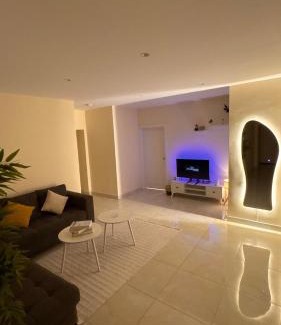 Shihar Apartment | غرفتين وصالة