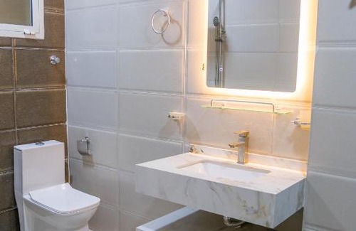 Salalah Hotel | فندق اتين بلازا - مول المروج Itten Plaza Hotel