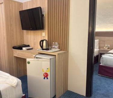 Mecca Hotel | فندق رفاق العالية