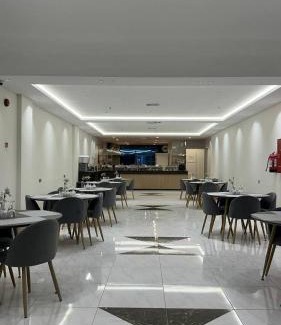Abha Hotel | فندق مروج الماس