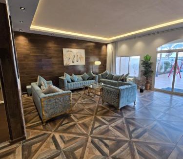 Dhahban Villa | فيلا هابى بيتش شاطئ خاص