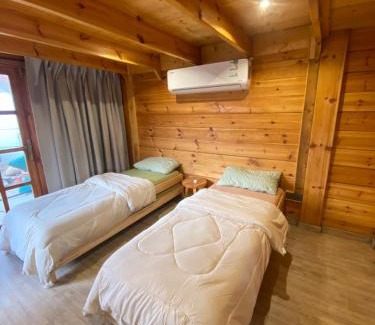 Al Hada House | كوخ السحاب