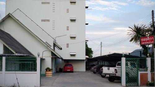 Ban Tai Apartment | ธรรศิกา อพาร์ทเม้นท์