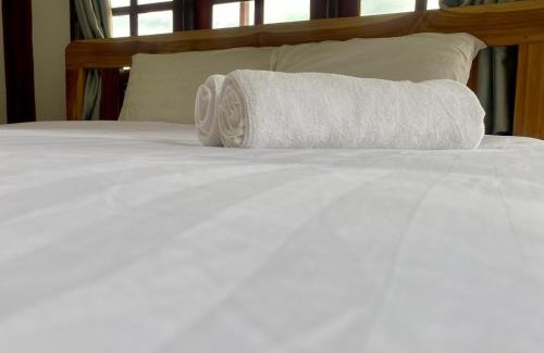 Khanong Phra House | บ้านพรธรณีรีสอร์ทเขาใหญ่ - Baan Ponthoranee Resort Khao Yai