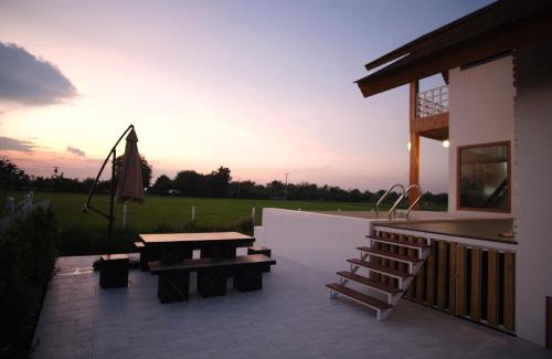 U Thong Villa | บ้านเติมฝัน พูลวิลล่า สุพรรณบุรี