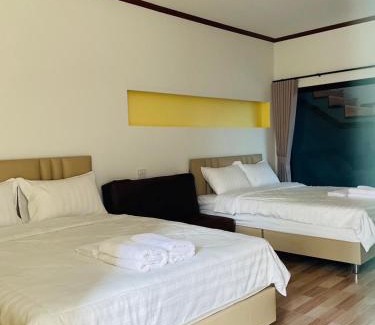 Pathio Hotel | ผึ้งหลวง โฮเทล&บีช