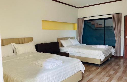 Pathio Hotel | ผึ้งหลวง โฮเทล&บีช