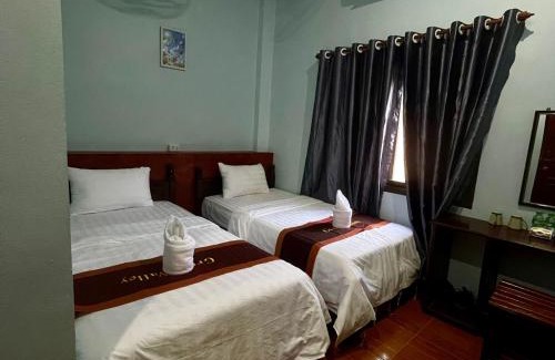 Vang Vieng Hotel | สไมล์เกสต์เฮาส์ วังเวียง