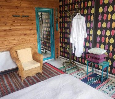 Mtskheta Bed & Breakfast | თორო Thoreau