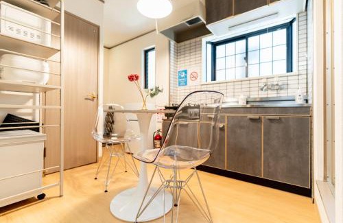 Chuo-ku Apartment | リトリートコート西新