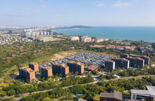 Lingshui Apartment | 三亚海棠湾蔚蓝海湾公寓