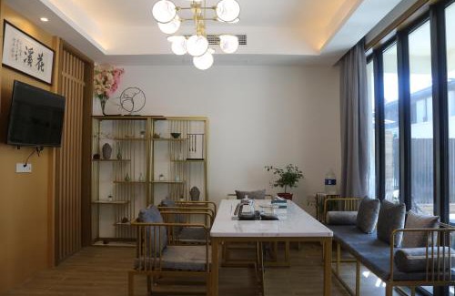 Laoting County Villa | 中南拉唯那花溪海滩别墅