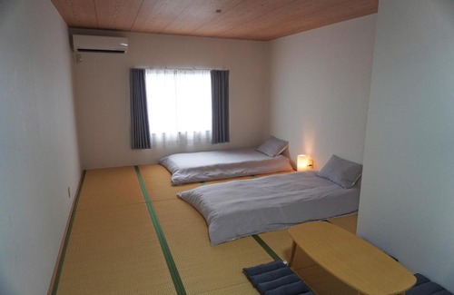 Nakazakicho Apartment | 中崎町駅3分/梅田徒歩圏 100㎡ 3階建独棟町屋まるまる貸切/梅田/大阪駅
