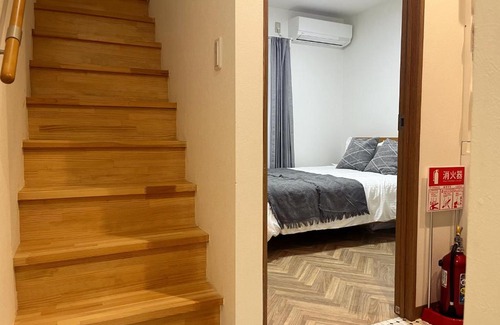 Nakazakicho Apartment | 中崎町駅3分/梅田徒歩圏 100㎡ 3階建独棟町屋まるまる貸切/梅田/大阪駅
