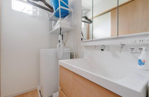Adachi Apartment | 千住寿町2f 3f