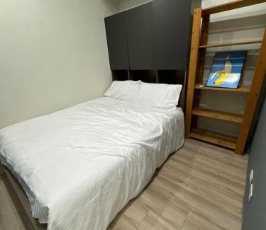 Anping Apartment | 安平沐光宅House of Light